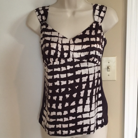 Ann Taylor Tops - Ann Taylor tank top